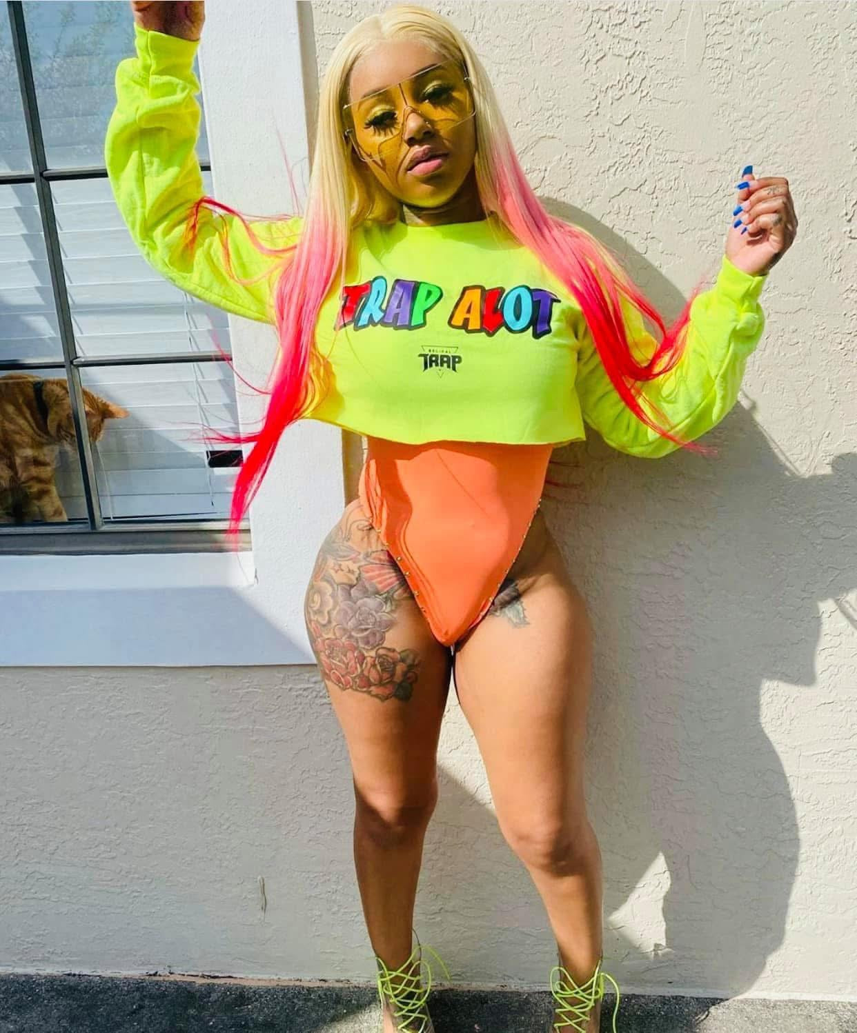 Trap Alot (Sweat Shirt)